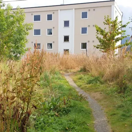 Sentrumsnaer Toppleilighet Pa 70M3 Med 22M3 Balkong Ålesund Buitenkant foto